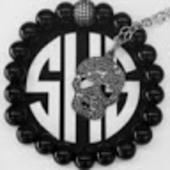 Meet your Posher, Shara - Picture 1 of 1